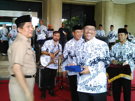 Pencarian PGRI Kab. Trenggalek - Persatuan Guru Republik Indonesia Cabang Kab. Trenggalek